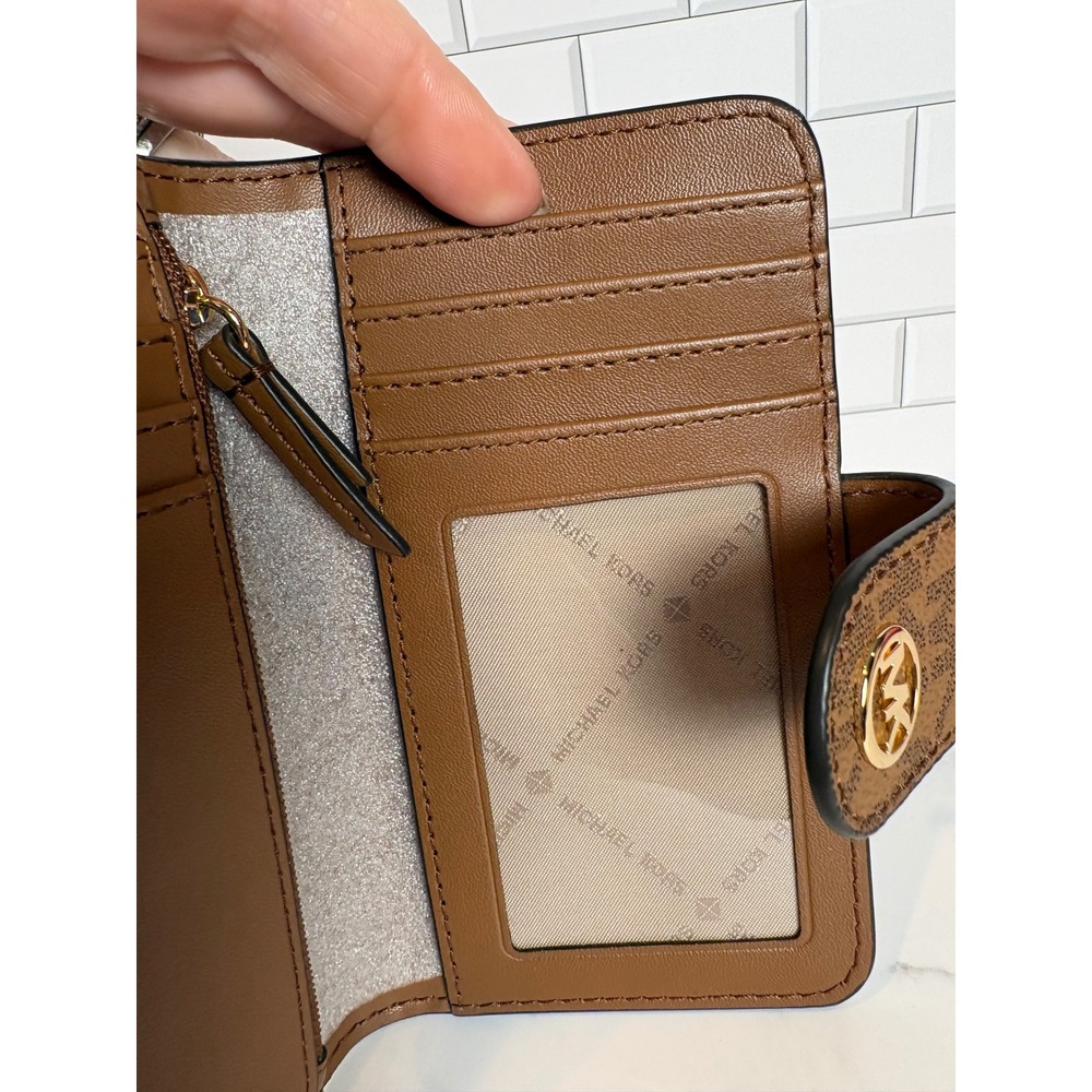 NWT Michael Kors Jet Set Medium Tab Bifold Wallet Luggage Brown Leather - Picture 5 of 5